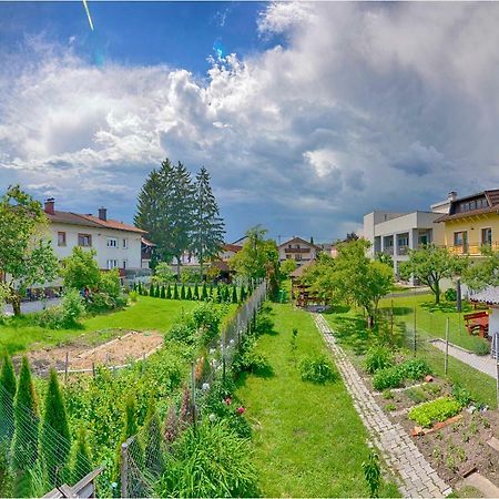 Newly Renovated Studio With Air Conditioner & Free Parking Lublaň Exteriér fotografie